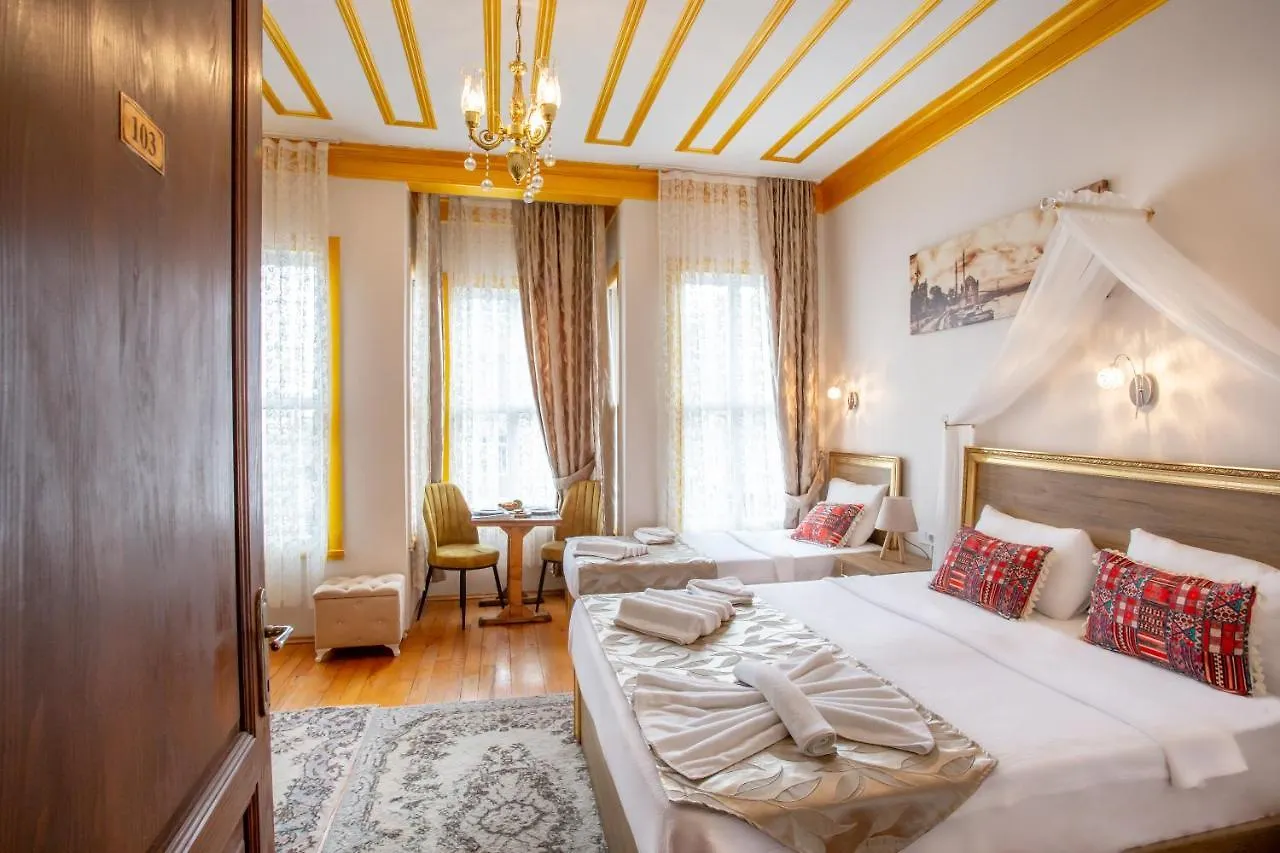 April Hotel Istanbul