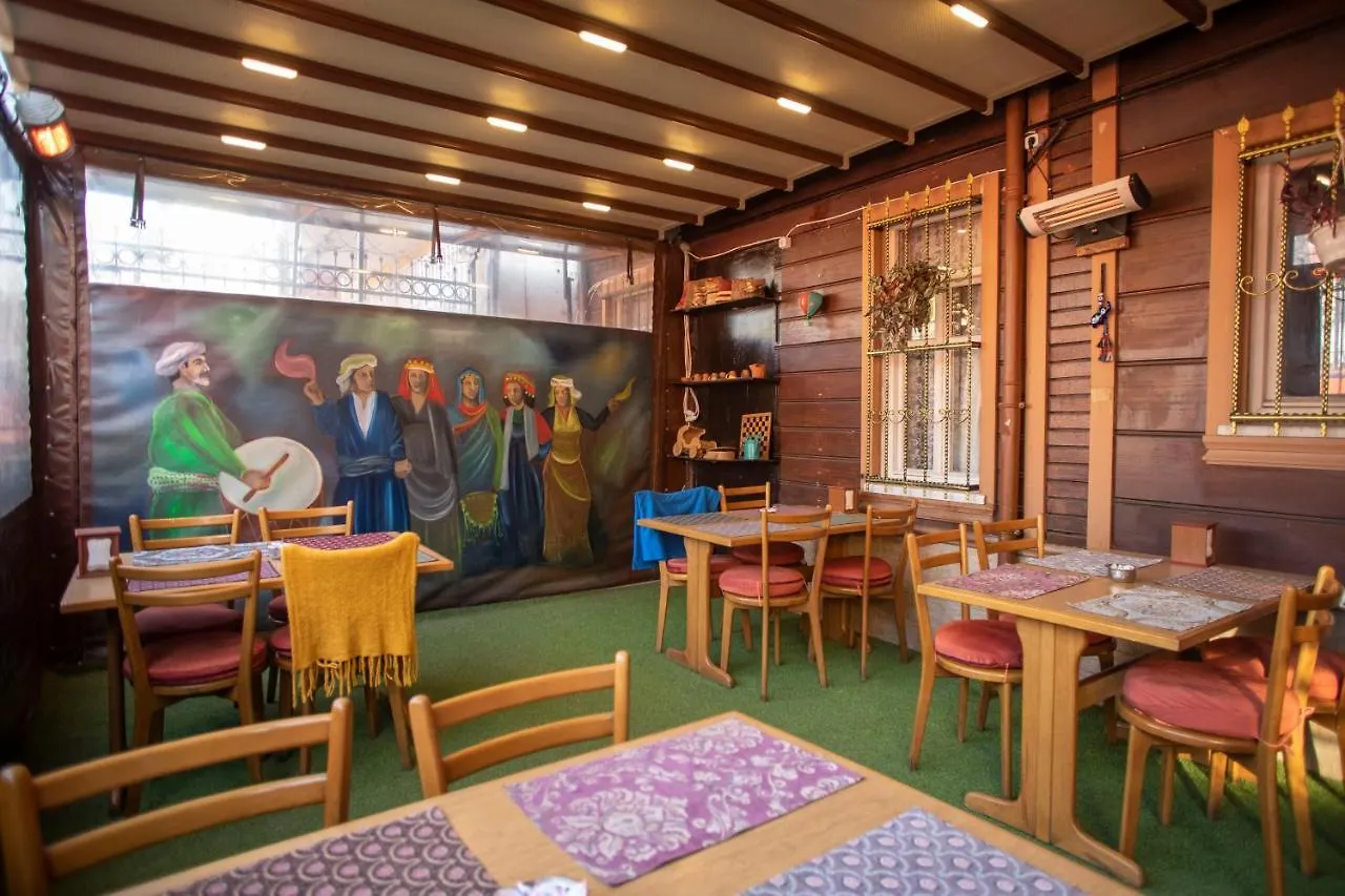 April Hotel Istanbul