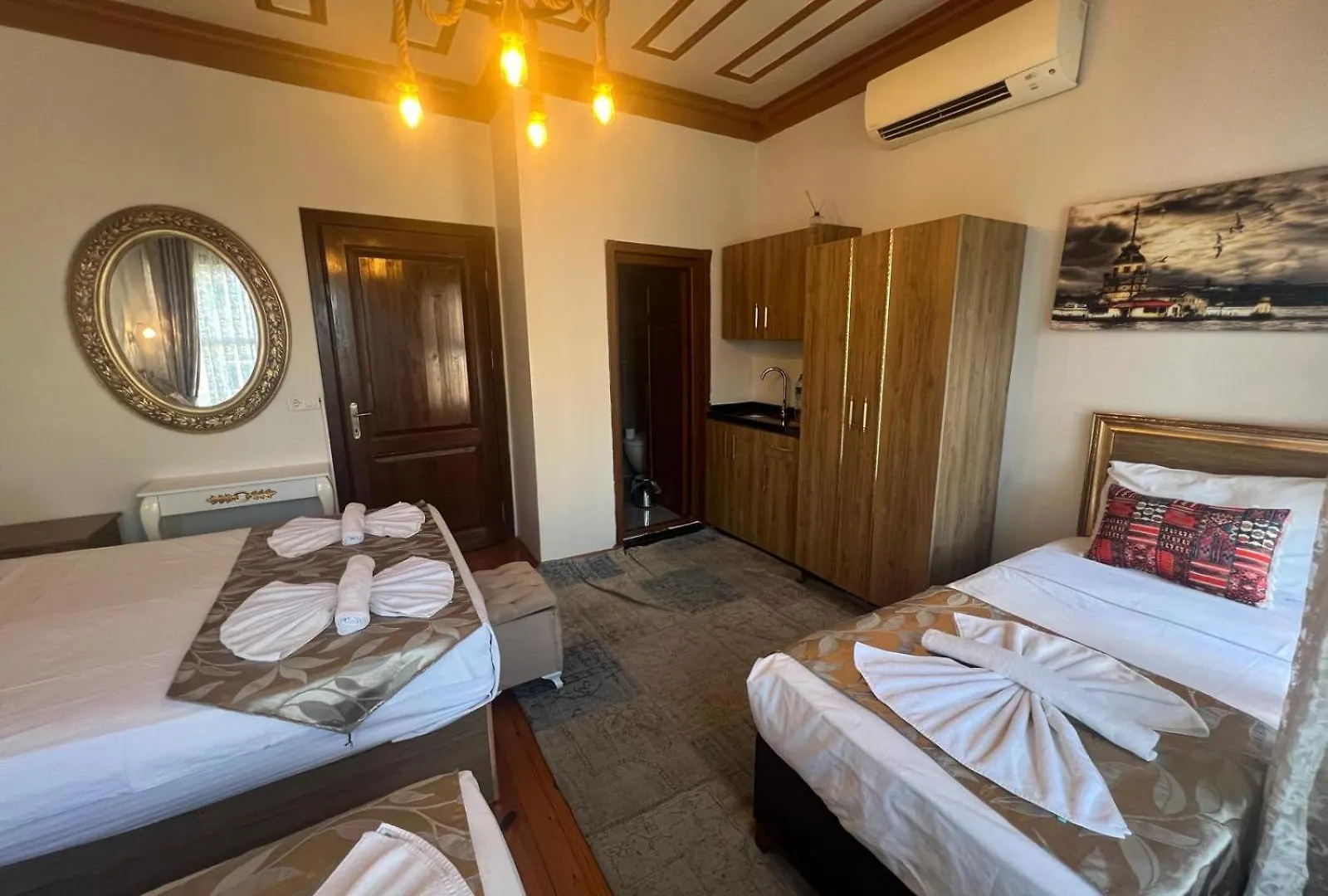 April Hotel 이스탄불